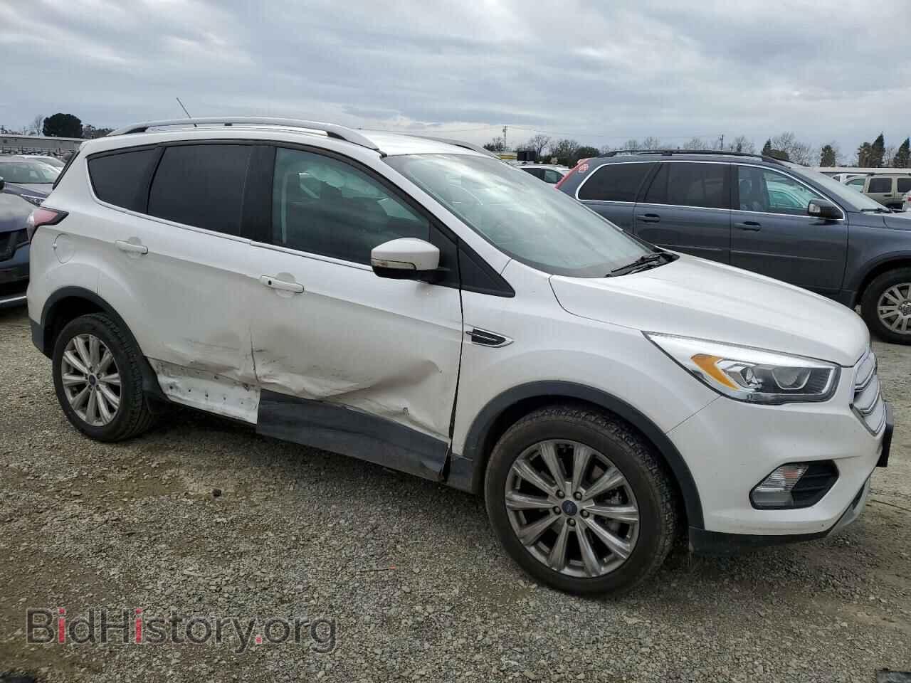 2017 FORD ESCAPE - VIN: 1FMCU0J93HUF11216 - Фото 4