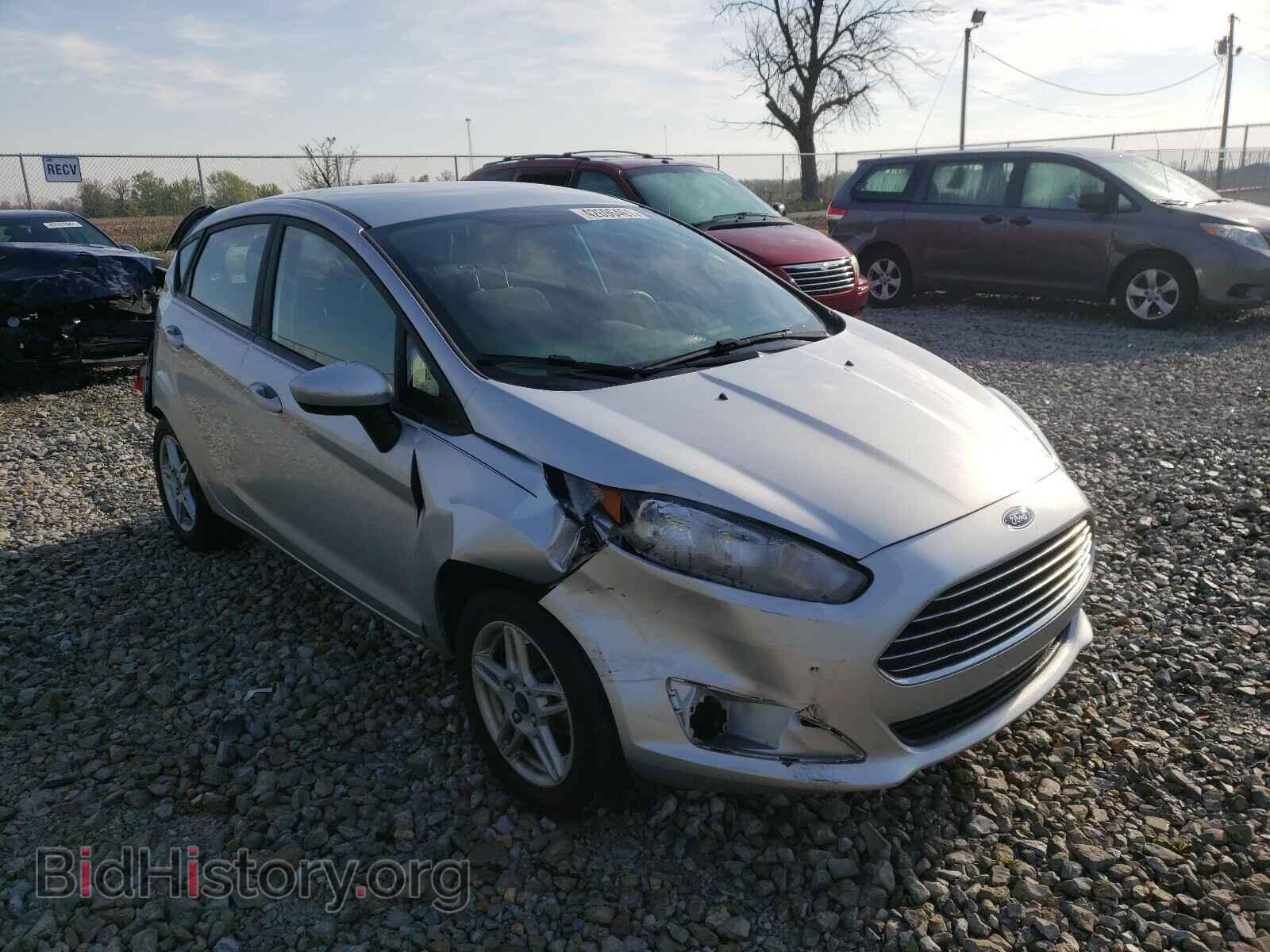 Photo 3FADP4EJ8KM123783 - FORD FIESTA 2019