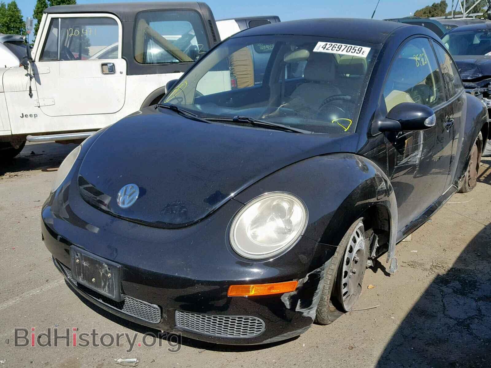 2010 VOLKSWAGEN BEETLE - VIN: 3VWPG3AG8AM036683 - Фото 2
