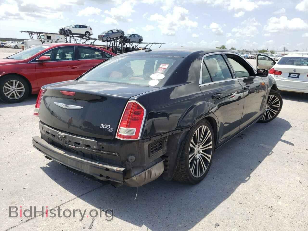 2013 CHRYSLER 300 - VIN: 2C3CCABG3DH657319 - Фото 4