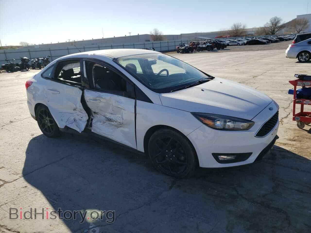 2016 FORD FOCUS - VIN: 1FADP3F2XGL325745 - Photo 4