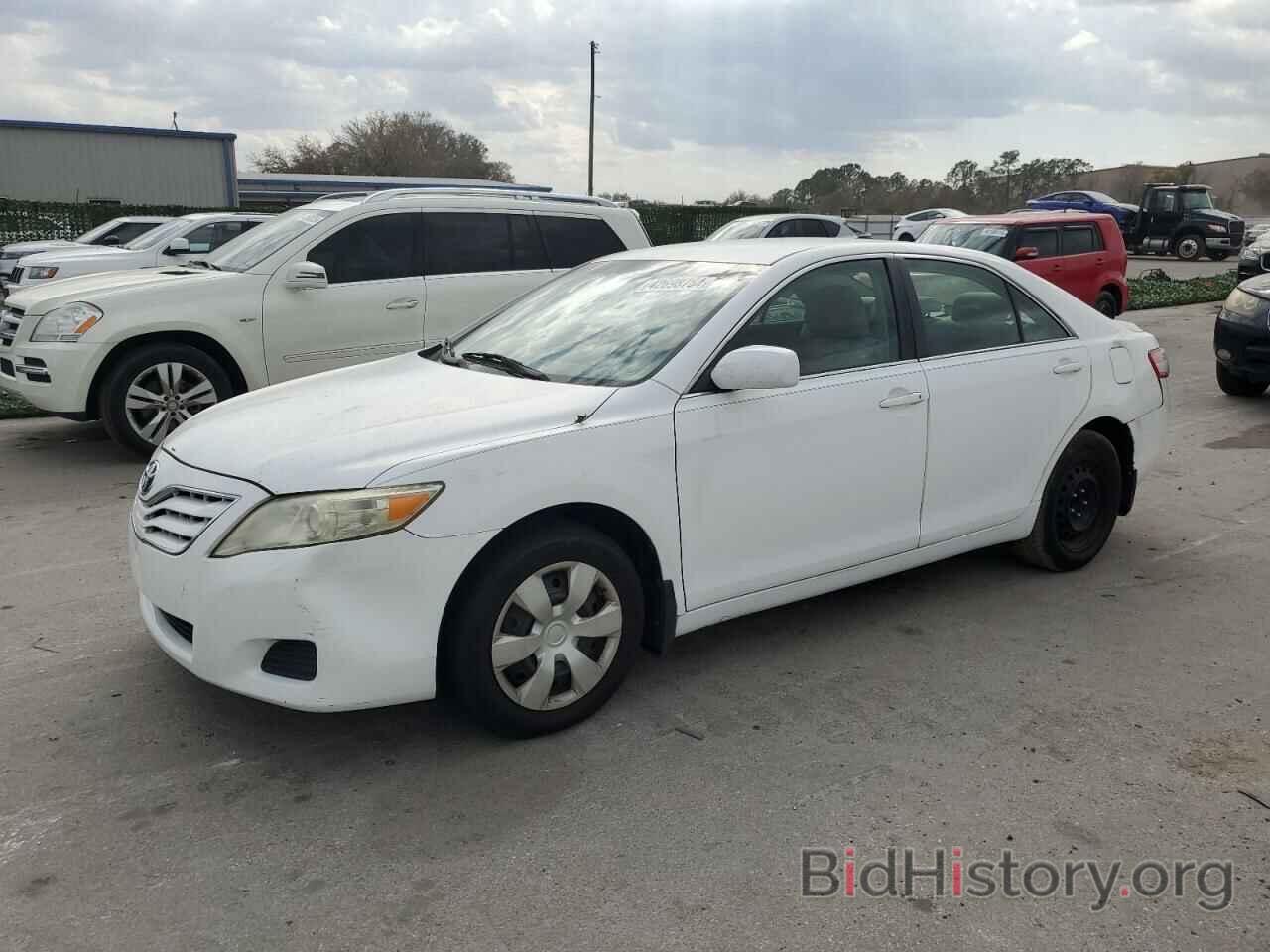 Photo 4T1BF3EK7BU610648 - TOYOTA CAMRY 2011