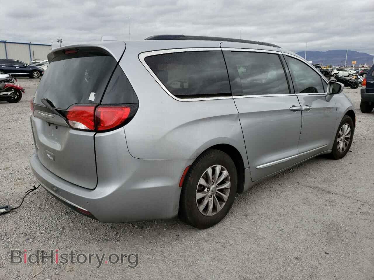 2017 CHRYSLER PACIFICA - VIN: 2C4RC1BG3HR523898 - Photo 3
