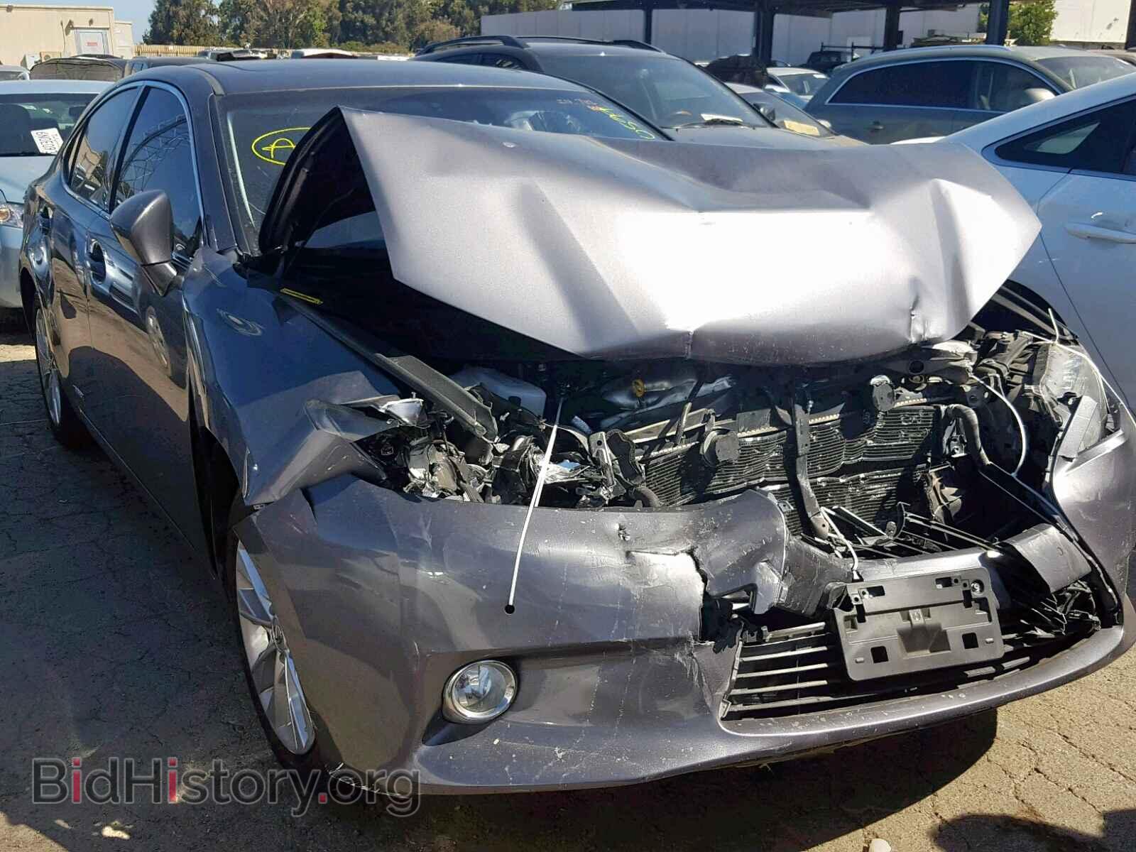 Фотография JTHBW1GG9D2024967 - LEXUS ES300 2013