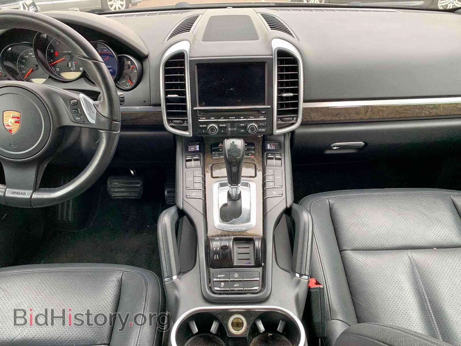 2011 PORSCHE CAYENNE - VIN: WP1AA2A22BLA09621 - Photo 5