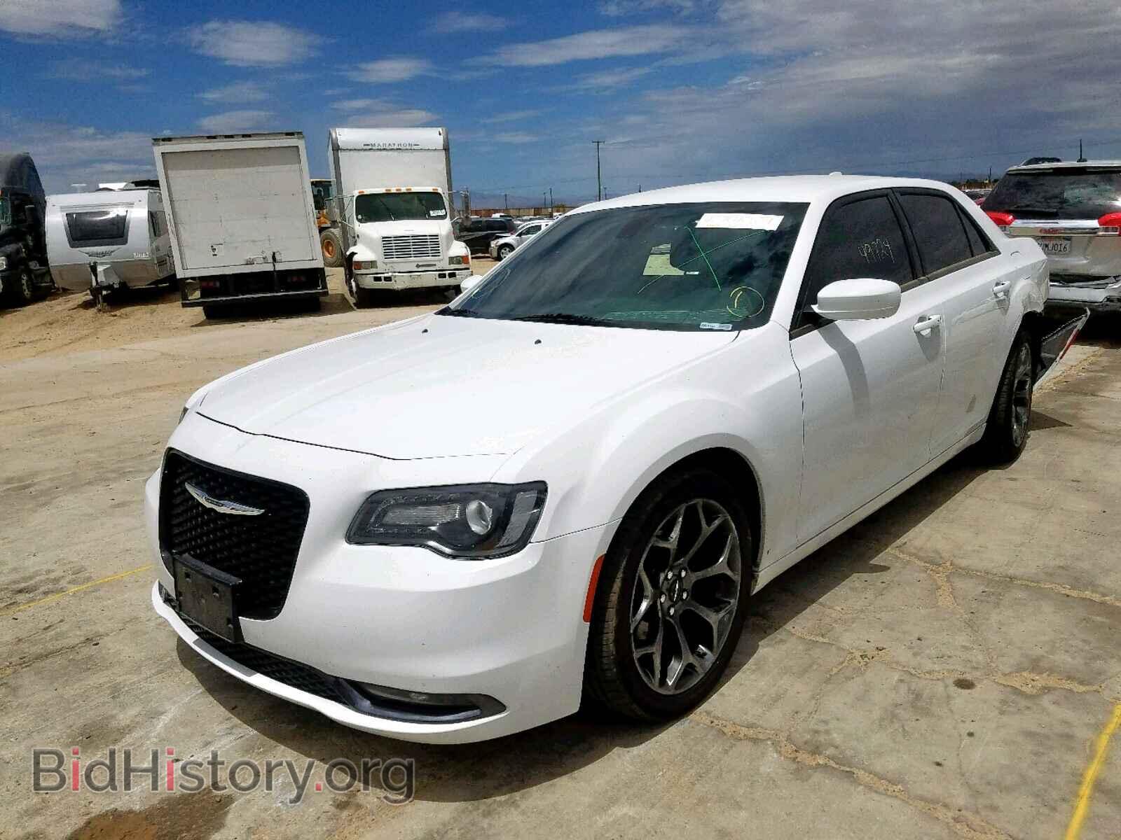2015 CHRYSLER 300 - VIN: 2C3CCABG3FH786731 - Фото 2