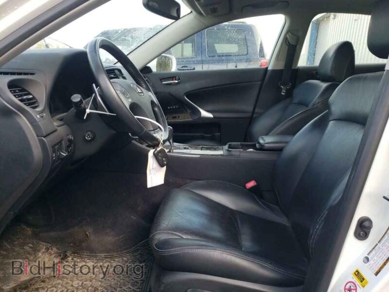 2010 Lexus IS (VIN JTHCF5C29A5043776) — photo 7 of 13
