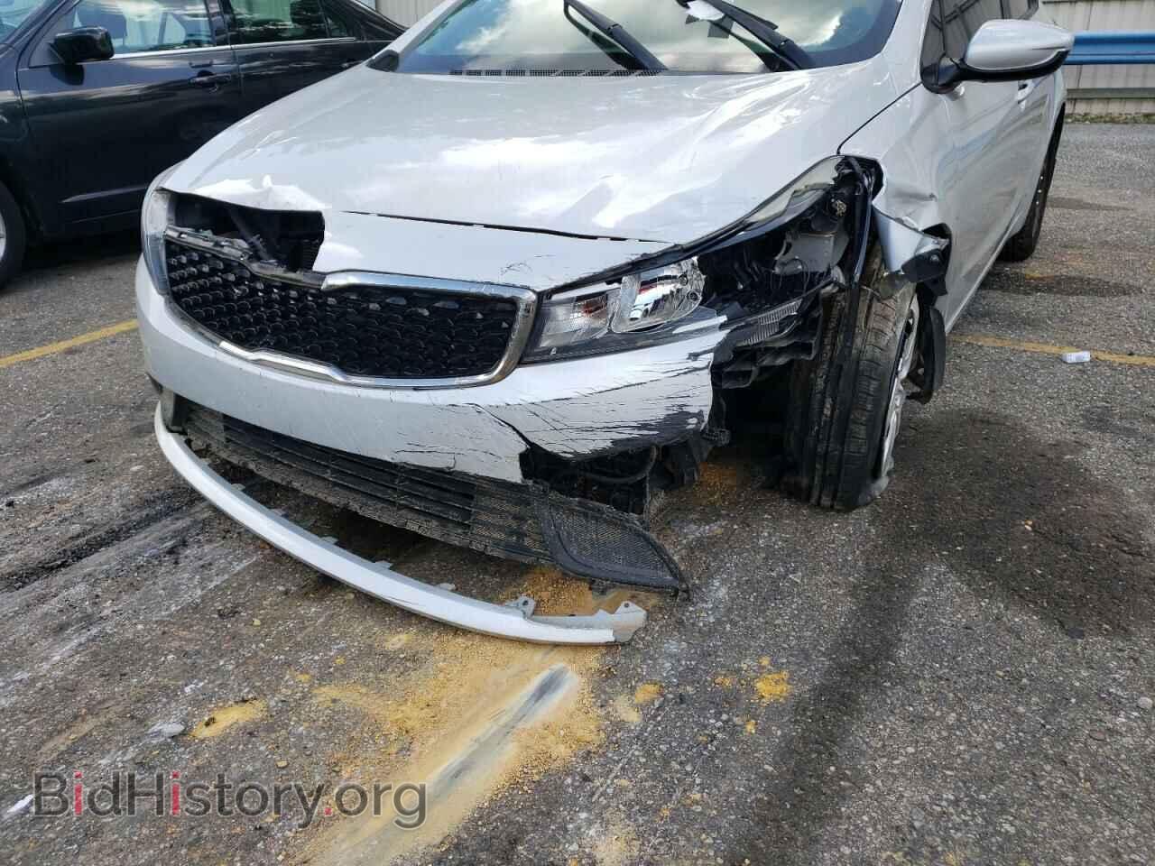 2017 KIA FORTE - VIN: 3KPFK4A73HE054404 - Фото 9
