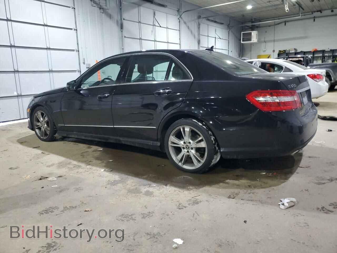 2013 MERCEDES-BENZ E-CLASS - VIN: WDDHF8JB0DA718363 - Фото 2