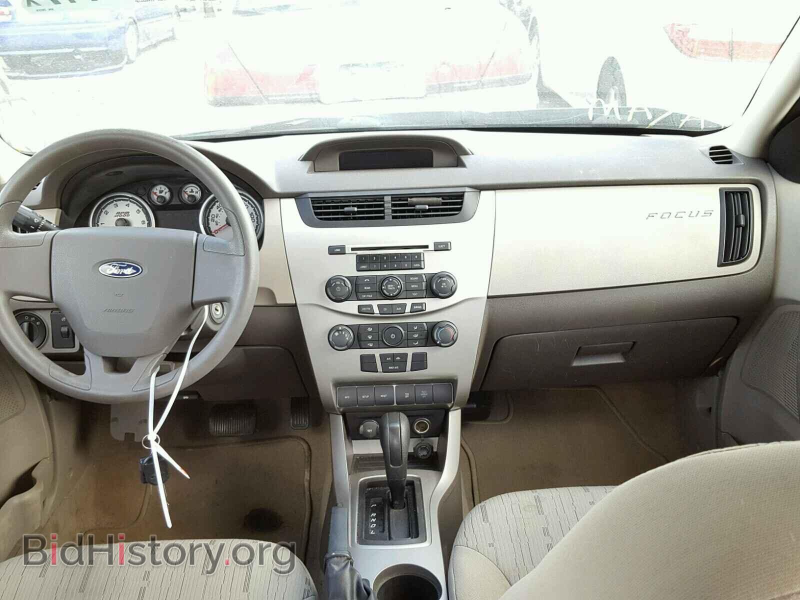2008 FORD FOCUS - VIN: 1FAHP35N78W292376 - Photo 9