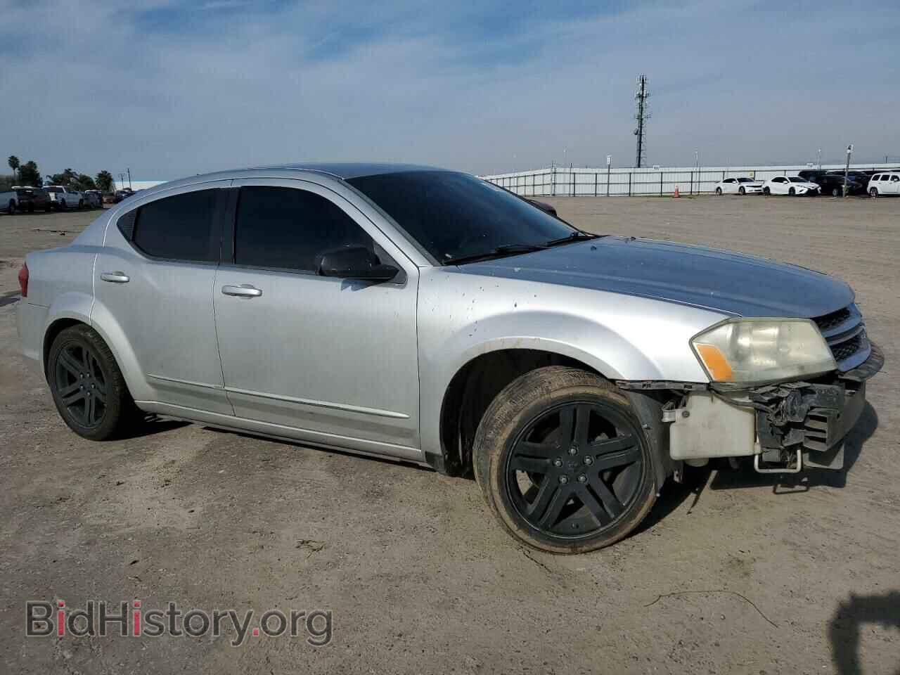 2011 DODGE AVENGER - VIN: 1B3BD4FB0BN572786 - Photo 4