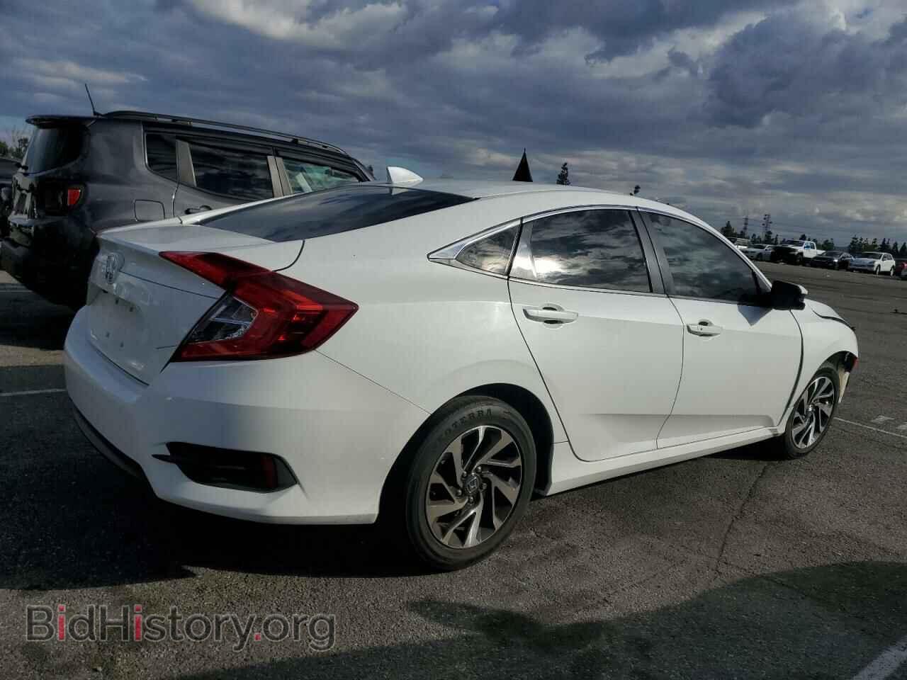2017 HONDA CIVIC - VIN: 2HGFC2F70HH525621 - Фото 3