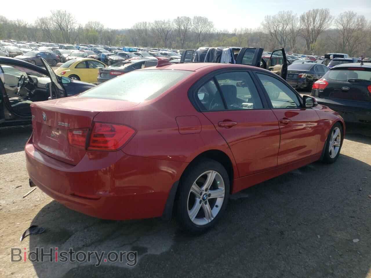 2013 BMW 3 SERIES - VIN: WBA3B3C55DF537205 - Фото 4