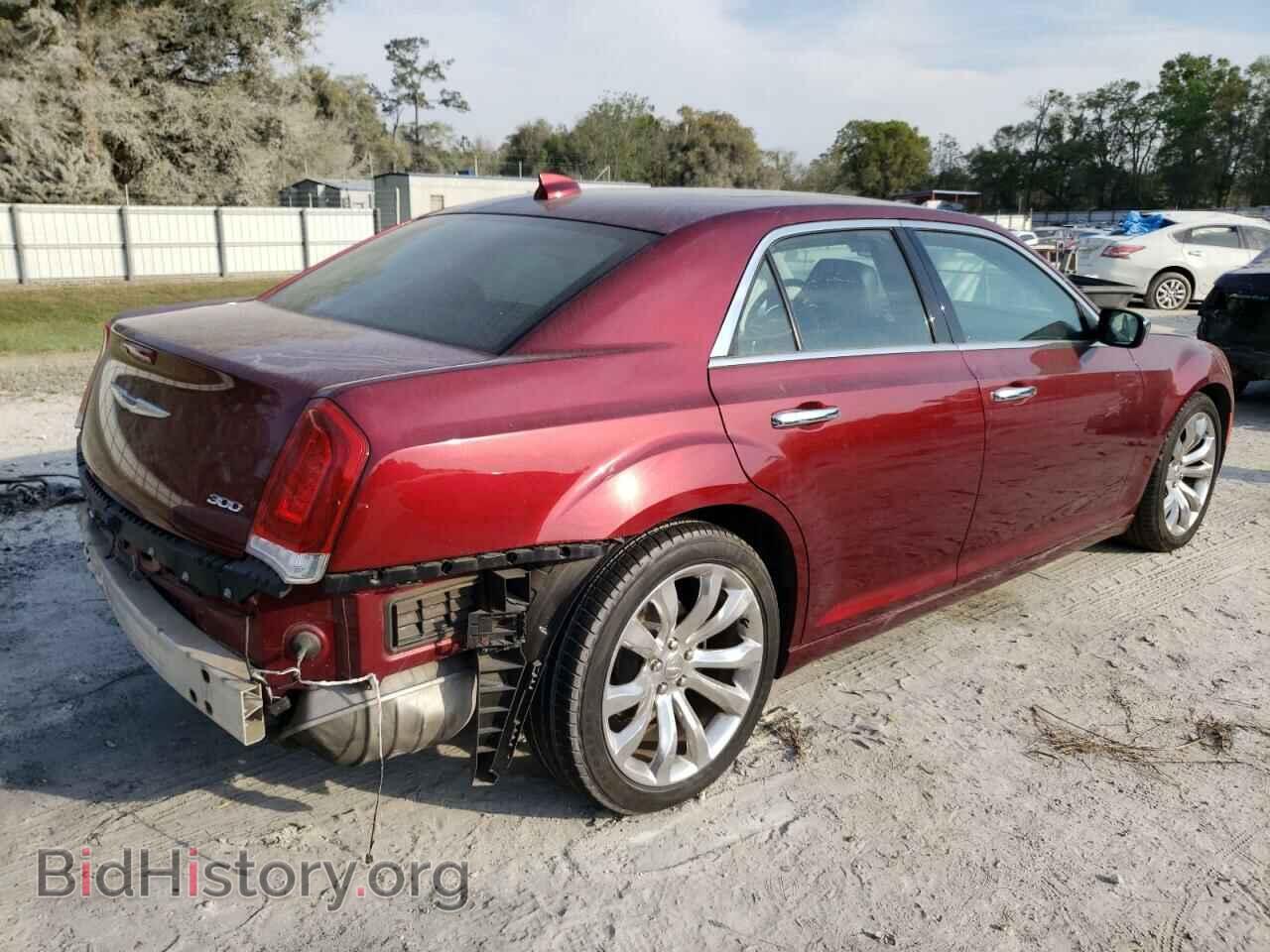 2019 CHRYSLER 300 - VIN: 2C3CCAEG4KH609577 - Фото 3