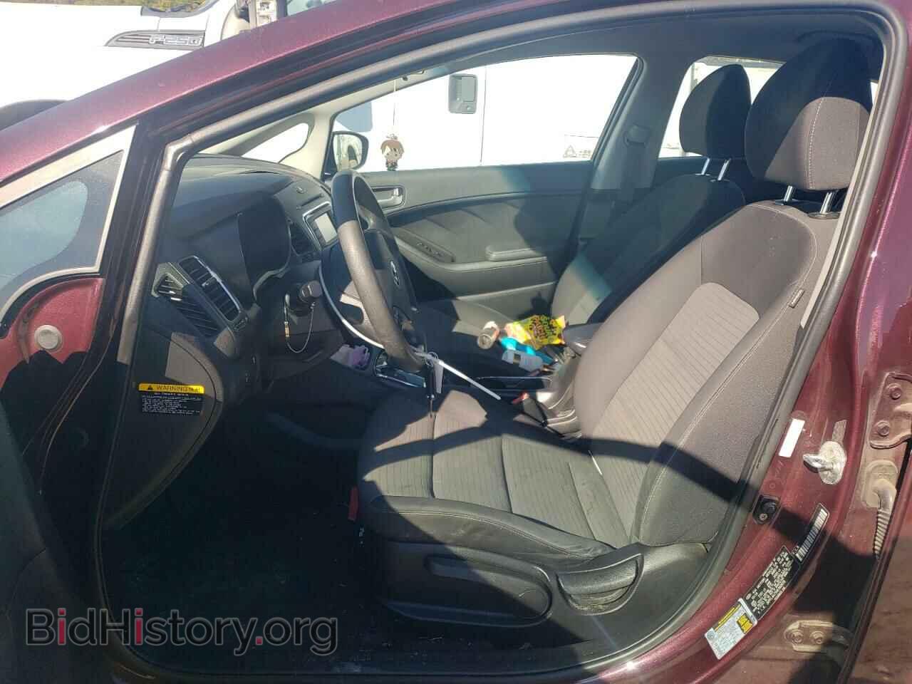 2017 KIA FORTE - VIN: 3KPFL4A75HE068978 - Фото 7