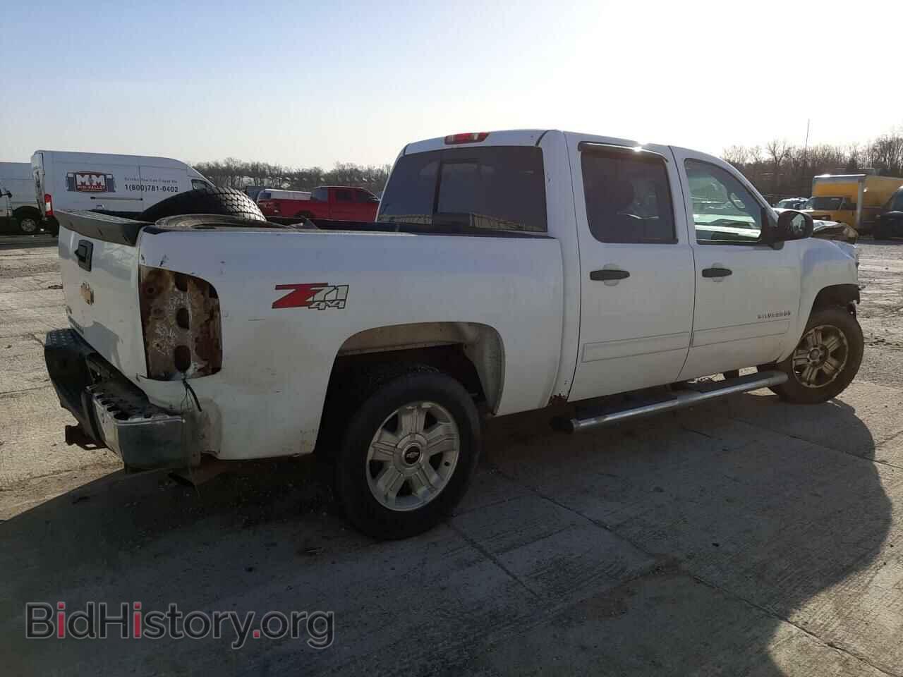 2011 CHEVROLET SILVERADO - VIN: 1GCPKSE34BF123873 - Фото 3