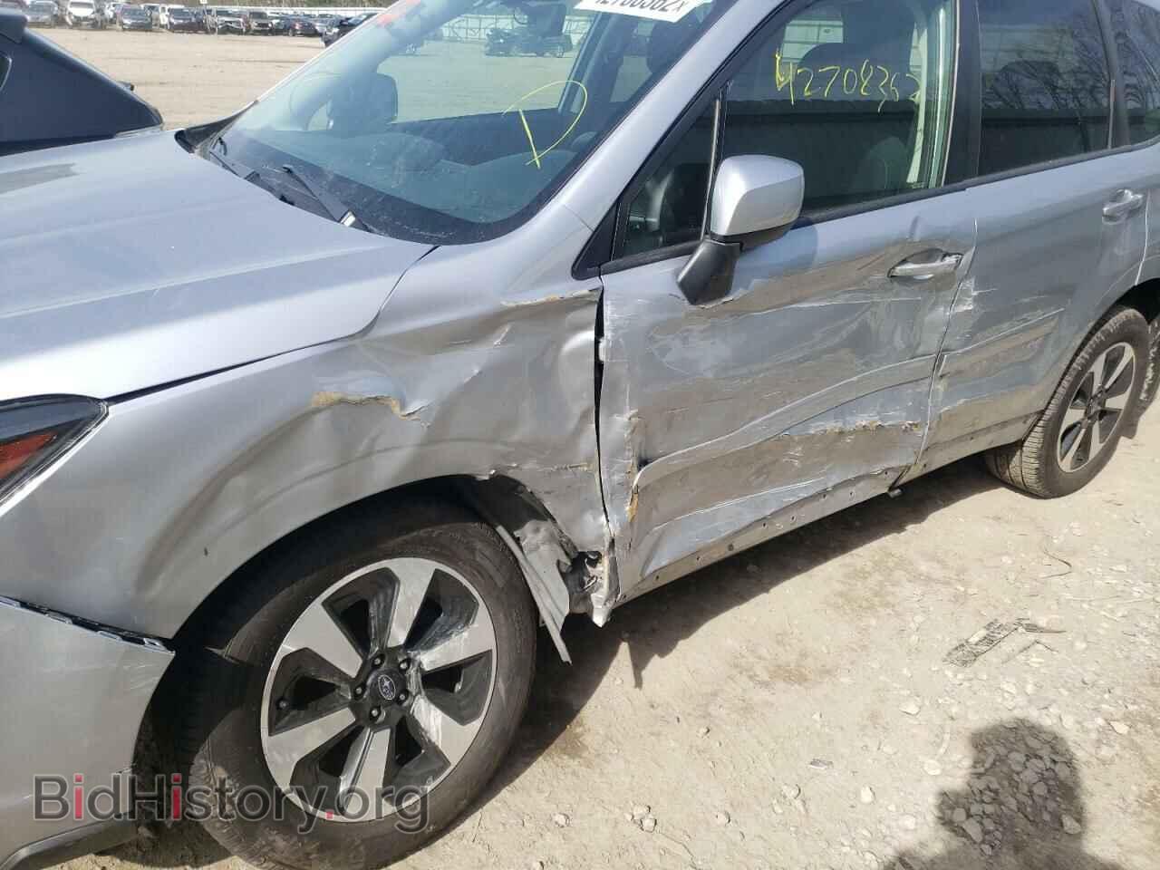 2017 SUBARU FORESTER - VIN: JF2SJAEC4HH514320 - Фото 9