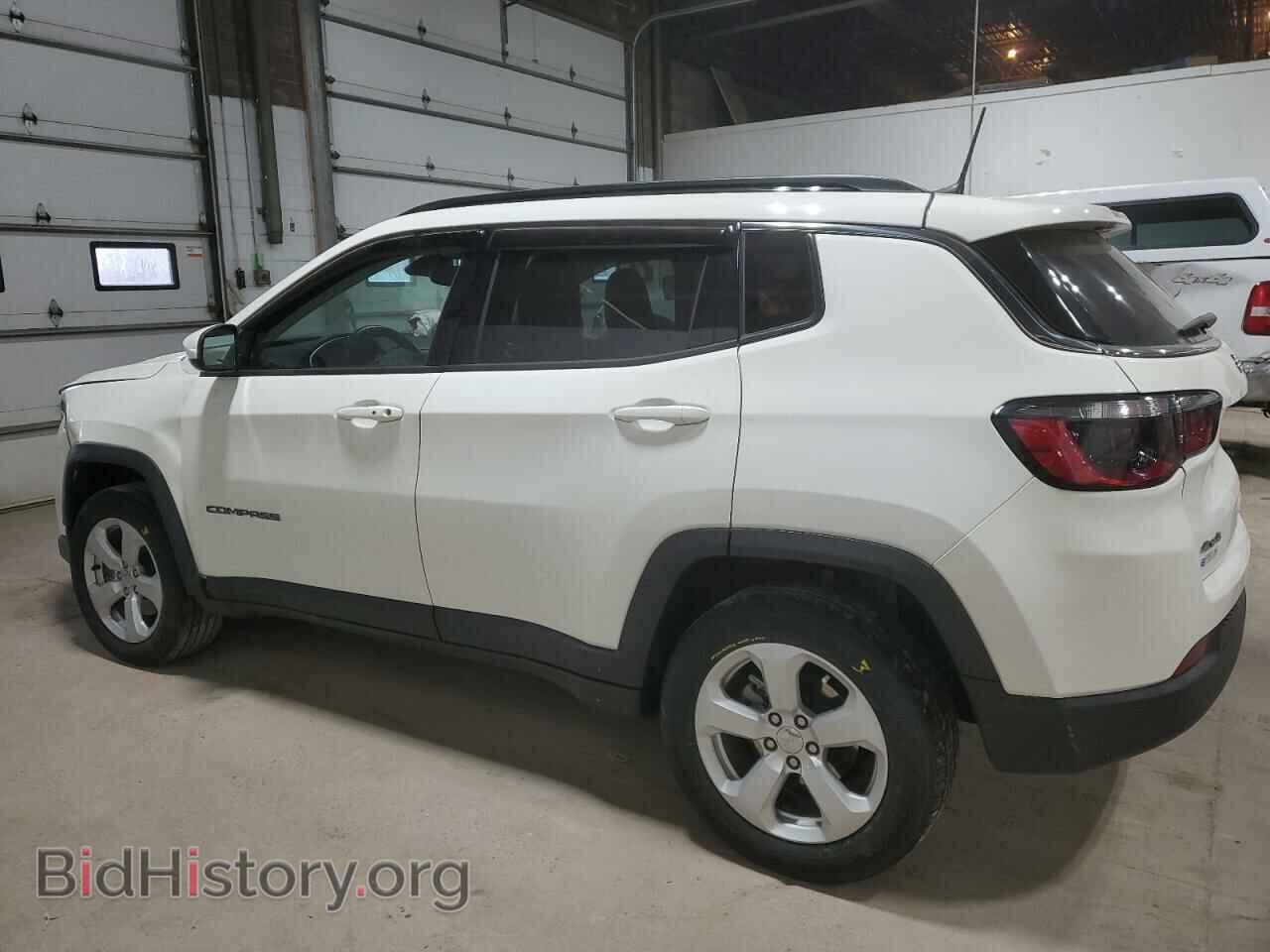 2020 JEEP COMPASS - VIN: 3C4NJDBB1LT255871 - Фото 2