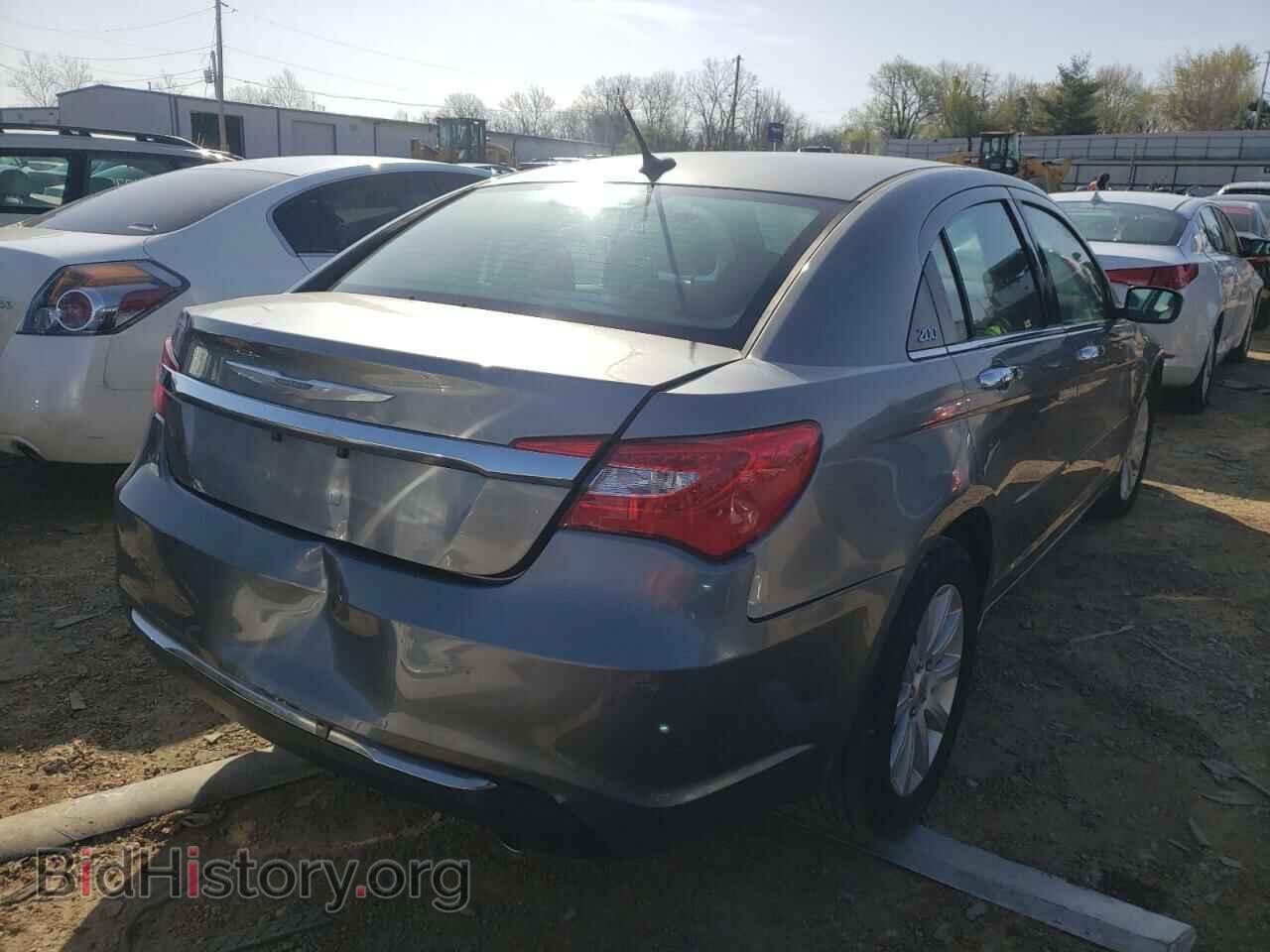 2013 CHRYSLER 200 - VIN: 1C3CCBCG0DN533603 - Фото 4