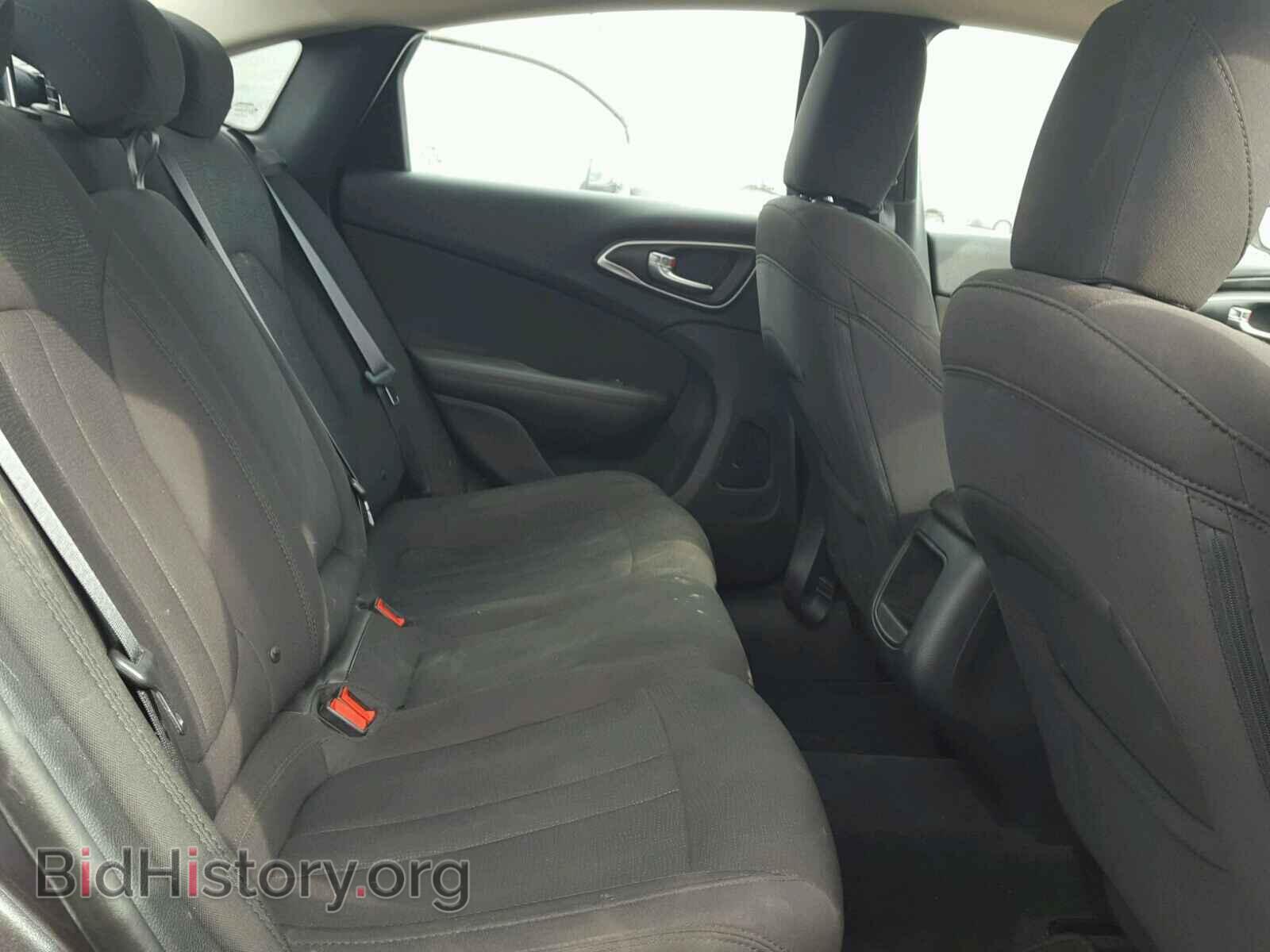 2016 CHRYSLER 200 - VIN: 1C3CCCAB0GN157082 - Фото 6