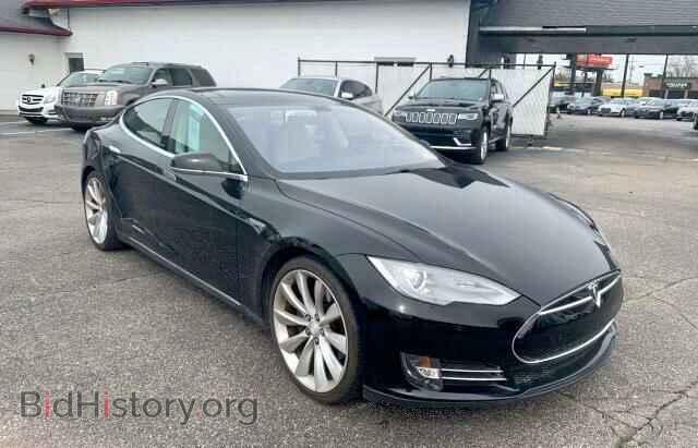 Фотография 5YJSA1DP7DFP20812 - TESLA MODEL S 2013