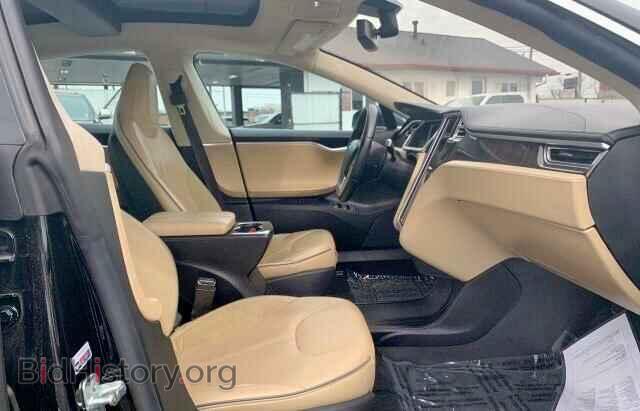 2013 TESLA MODEL S - VIN: 5YJSA1DP7DFP20812 - Photo 5