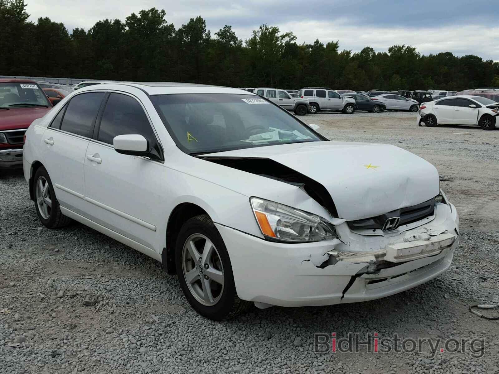 Photo 1HGCM56855A051329 - HONDA ACCORD 2005