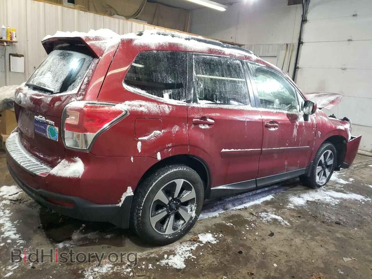 2017 SUBARU FORESTER - VIN: JF2SJARC1HH516486 - Фото 3
