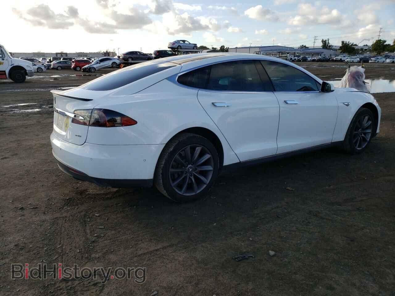 2015 TESLA MODEL S - VIN: 5YJSA1H28FF089490 - Фото 3