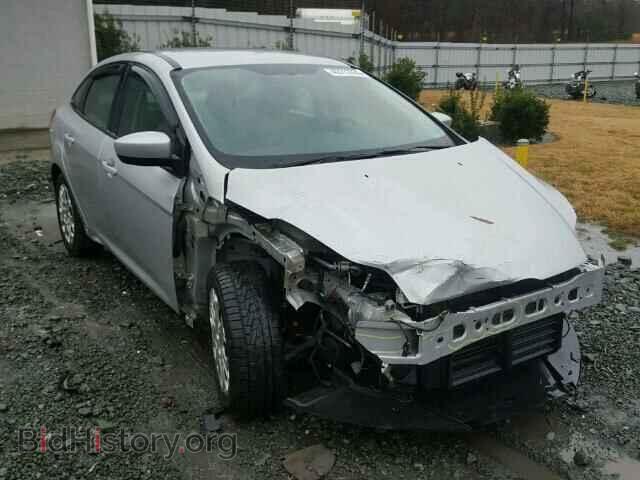 Photo 1FAHP3F27CL335676 - FORD FOCUS 2012