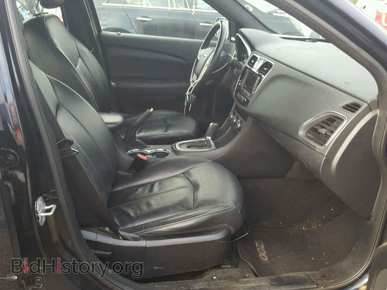 2011 CHRYSLER 200 - VIN: 1C3BC2FG6BN527180 - Фото 5