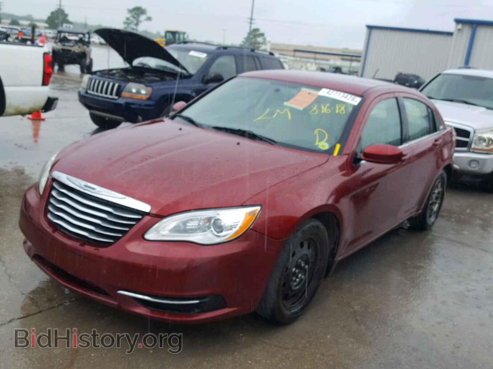 2013 CHRYSLER 200 - VIN: 1C3CCBAG7DN721912 - Фото 2