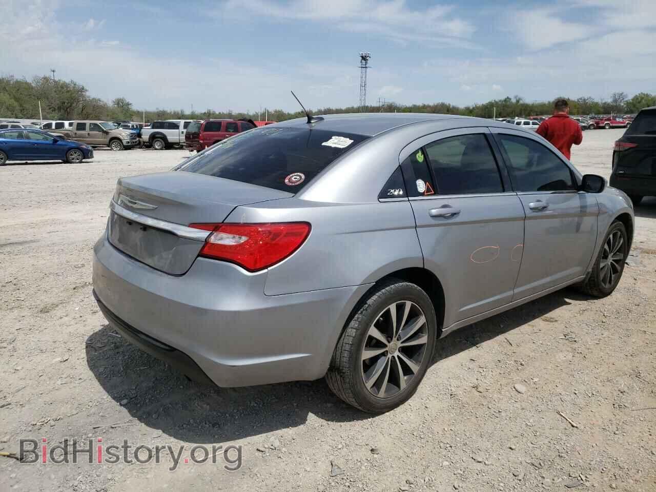 2013 CHRYSLER 200 - VIN: 1C3CCBBB6DN545146 - Фото 4