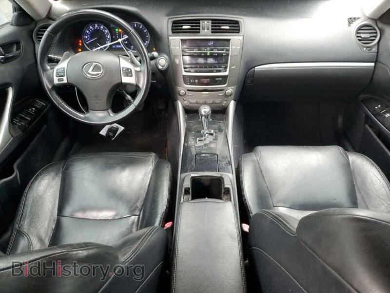 2012 Lexus IS (VIN JTHBF5C21C5176868) — фото 8 из 12