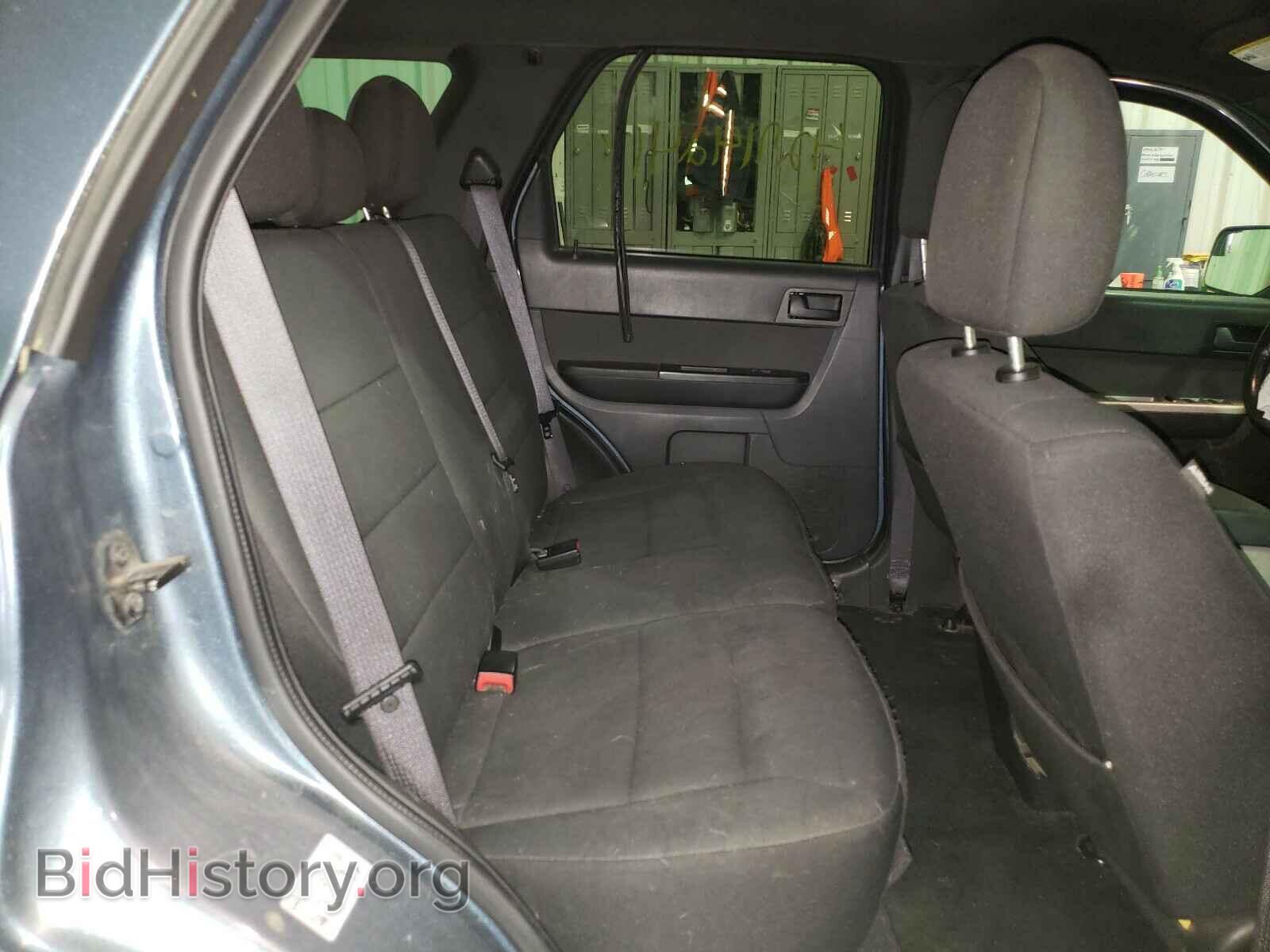 2011 FORD ESCAPE - VIN: 1FMCU0D72BKB83039 - Фото 6