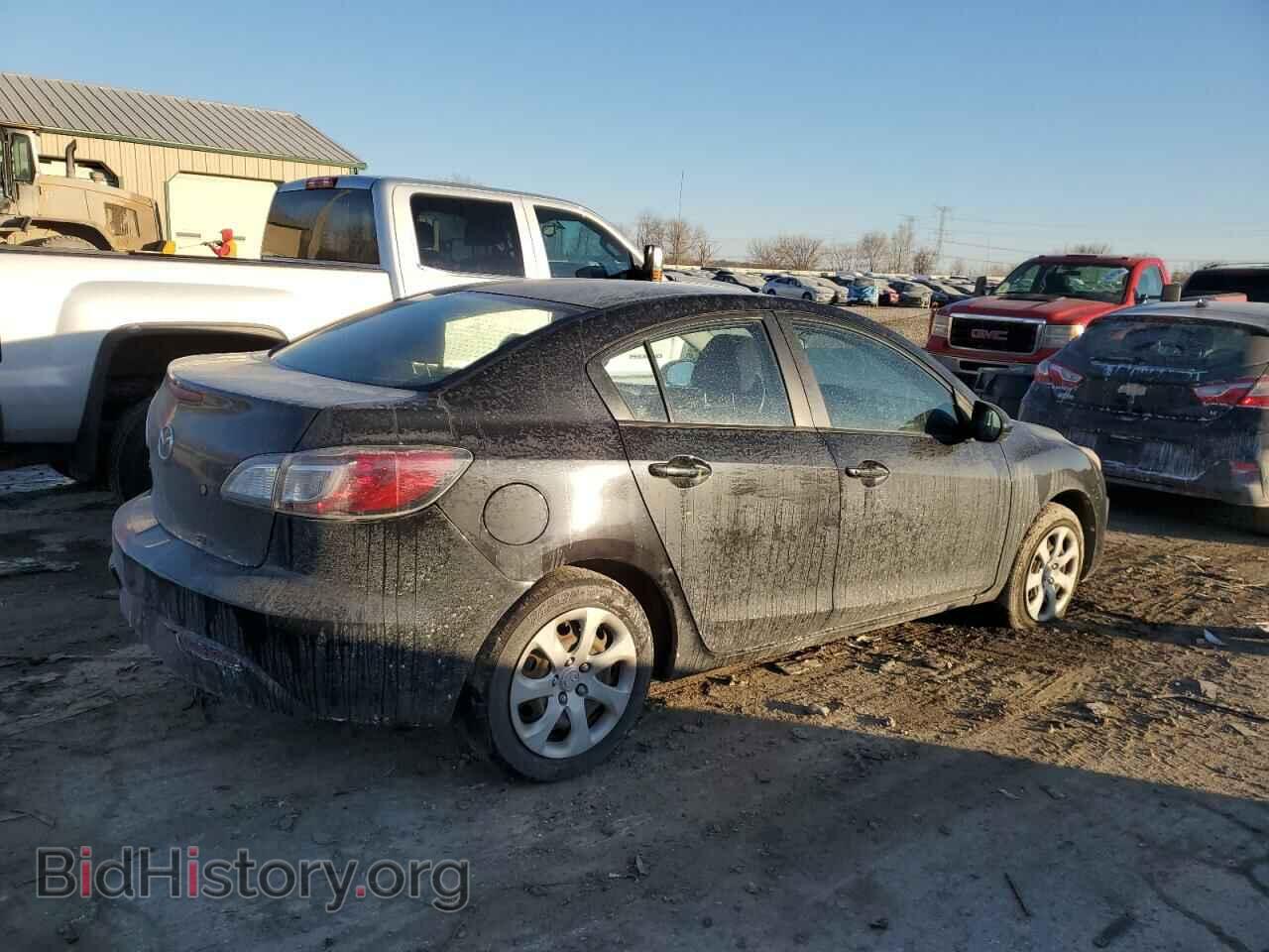 2011 MAZDA 3 - VIN: JM1BL1UF9B1368730 - Фото 3