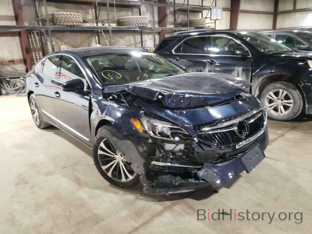 Photo 1G4ZR5SS8HU155808 - BUICK LACROSSE 2017