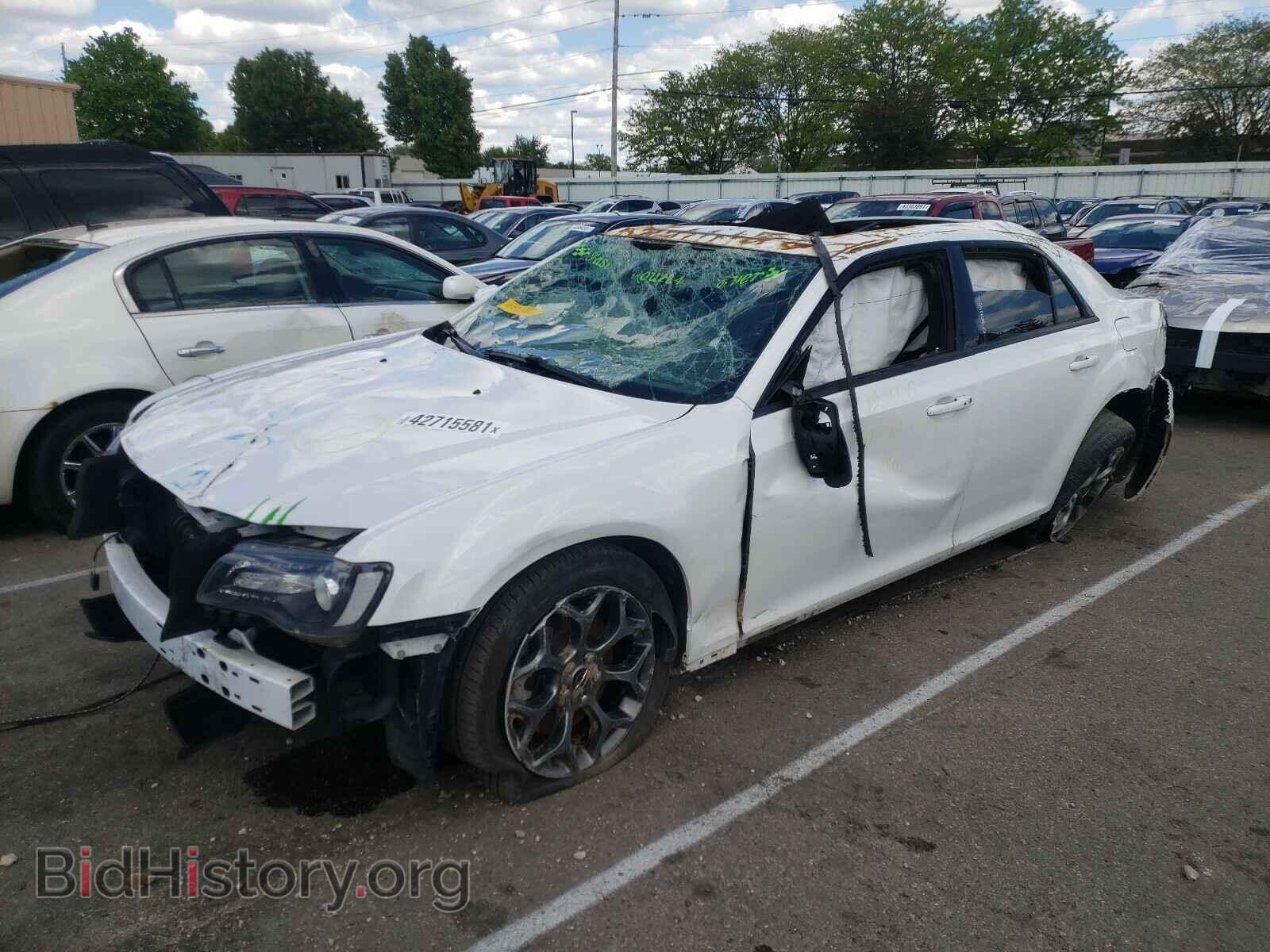 2016 CHRYSLER 300 - VIN: 2C3CCAGG7GH182870 - Фото 2