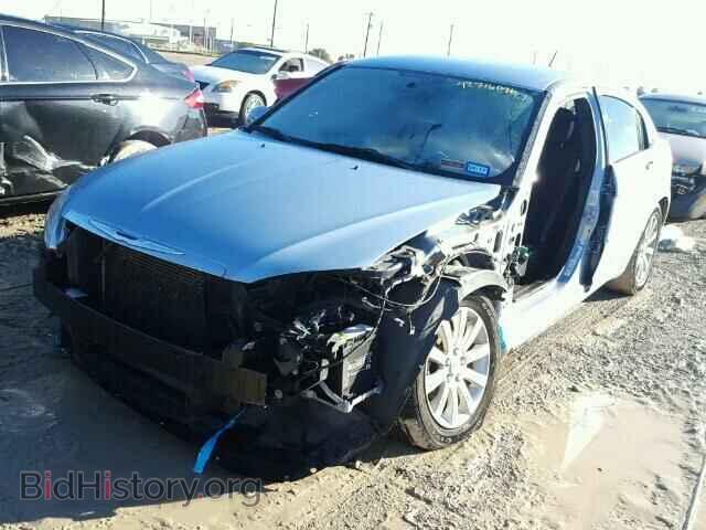 2013 CHRYSLER 200 - VIN: 1C3CCBBB2DN603883 - Фото 2