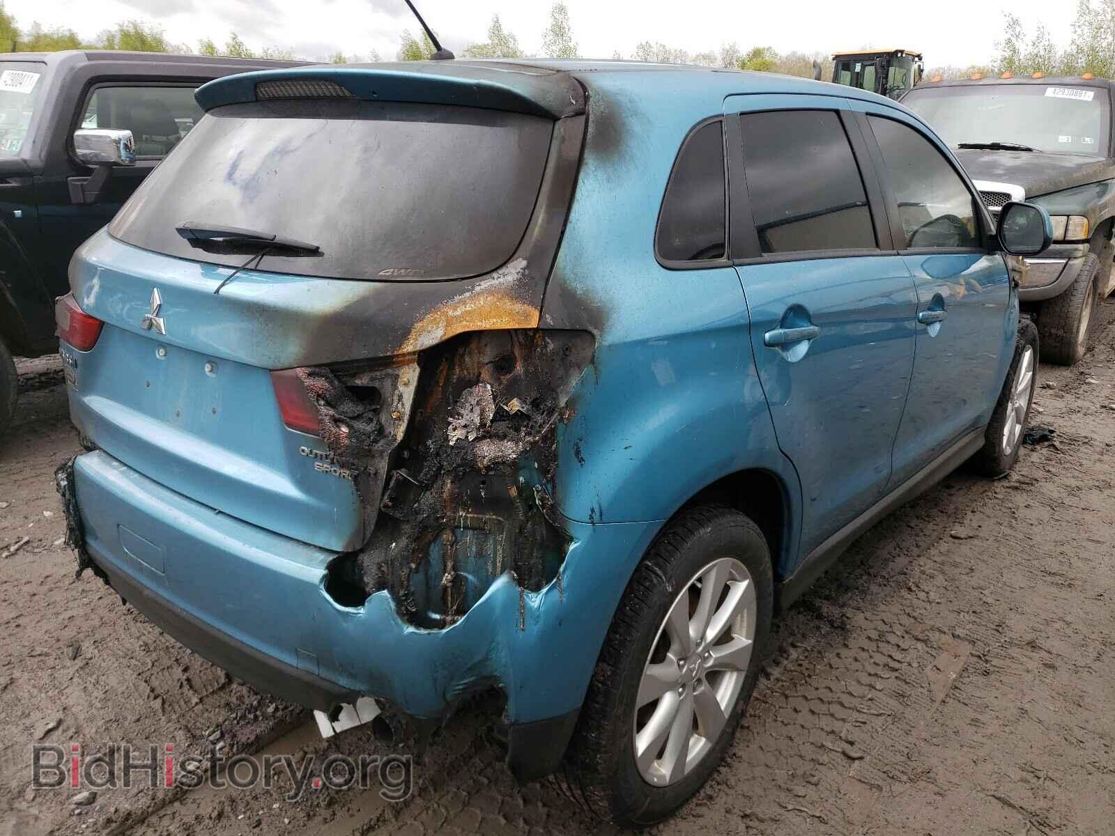 2014 MITSUBISHI OUTLANDER - VIN: 4A4AR3AU2EE033114 - Фото 4