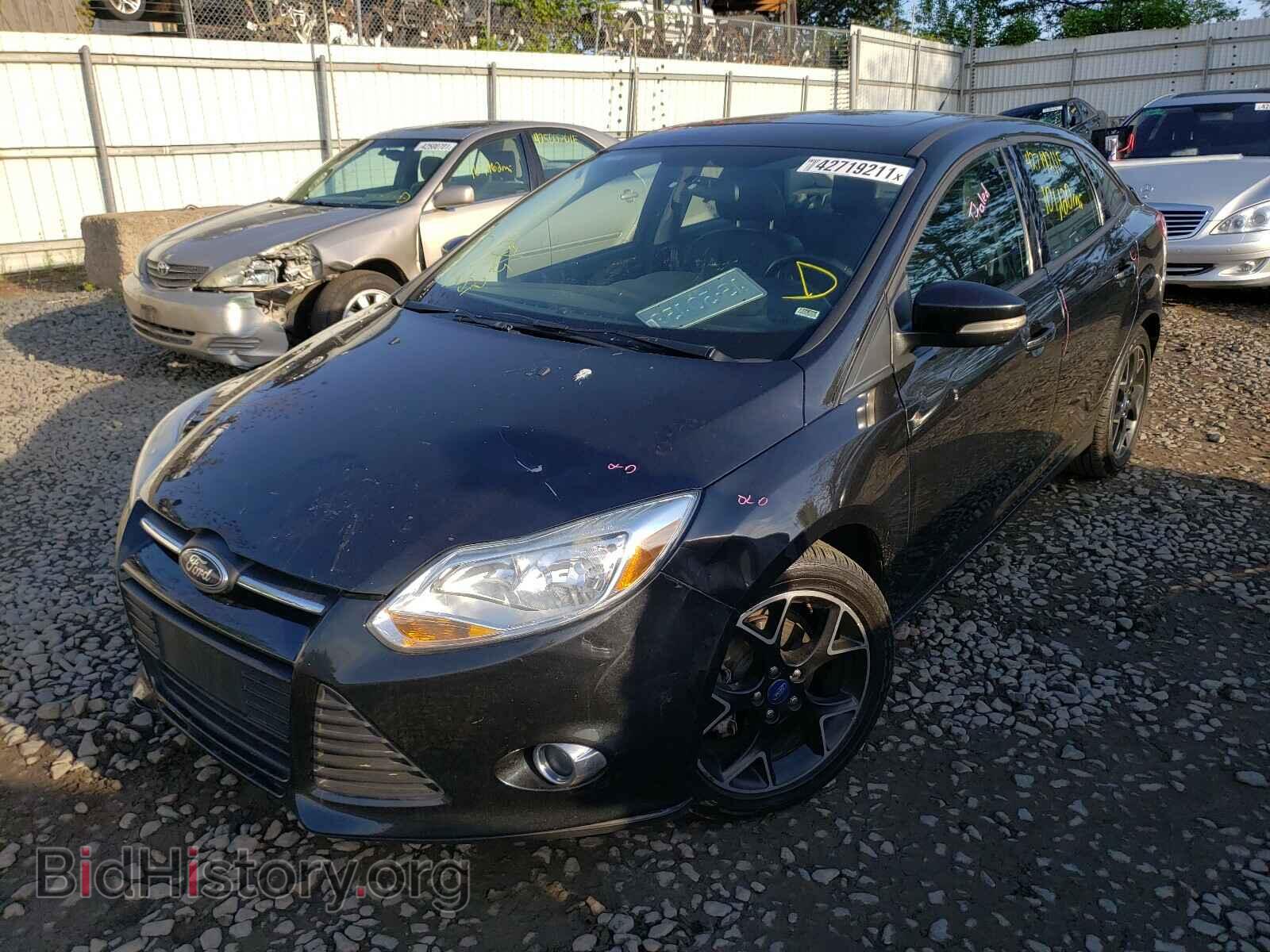 2013 FORD FOCUS - VIN: 1FADP3F23DL206320 - Фото 2