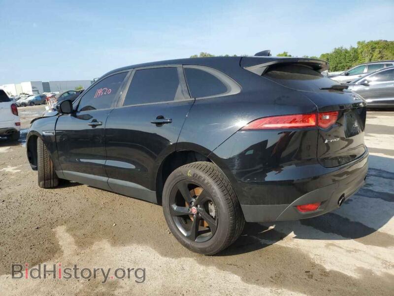 2017 Jaguar F-PACE (VIN SADCJ2BV2HA069250) — фото 2 из 13