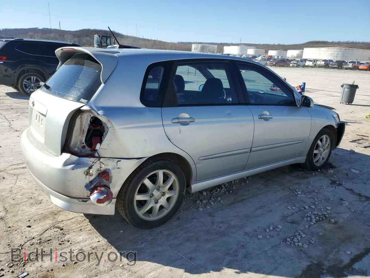 2006 KIA SPECTRA - VIN: KNAFE161065242202 - Фото 3