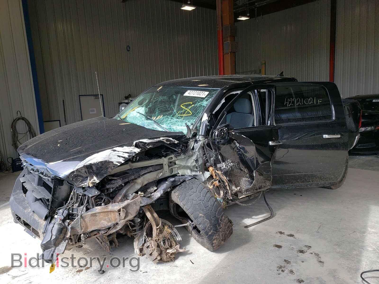 2017 RAM 1500 - VIN: 1C6RR7LT9HS692617 - Photo 2