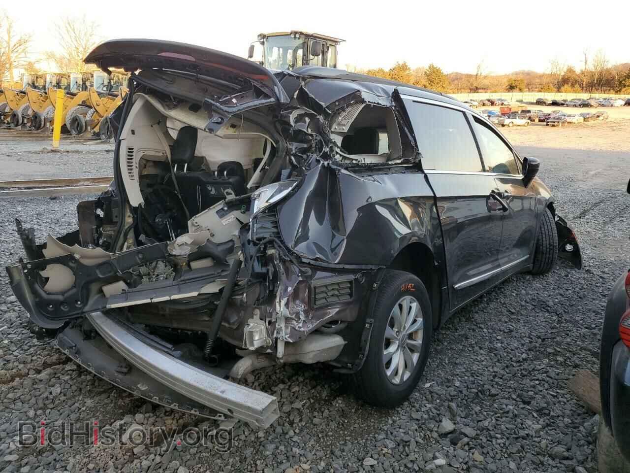 2017 CHRYSLER PACIFICA - VIN: 2C4RC1BG4HR745155 - Photo 3