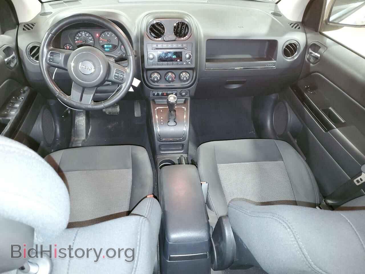 2011 JEEP COMPASS - VIN: 1J4NF1FB1BD135187 - Фото 8