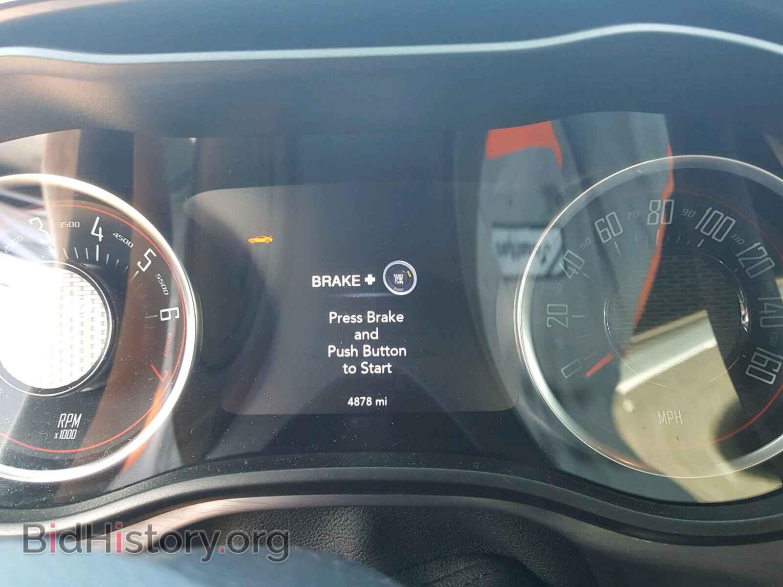 2018 DODGE CHALLENGER - VIN: 2C3CDZAG7JH200070 - Фото 8