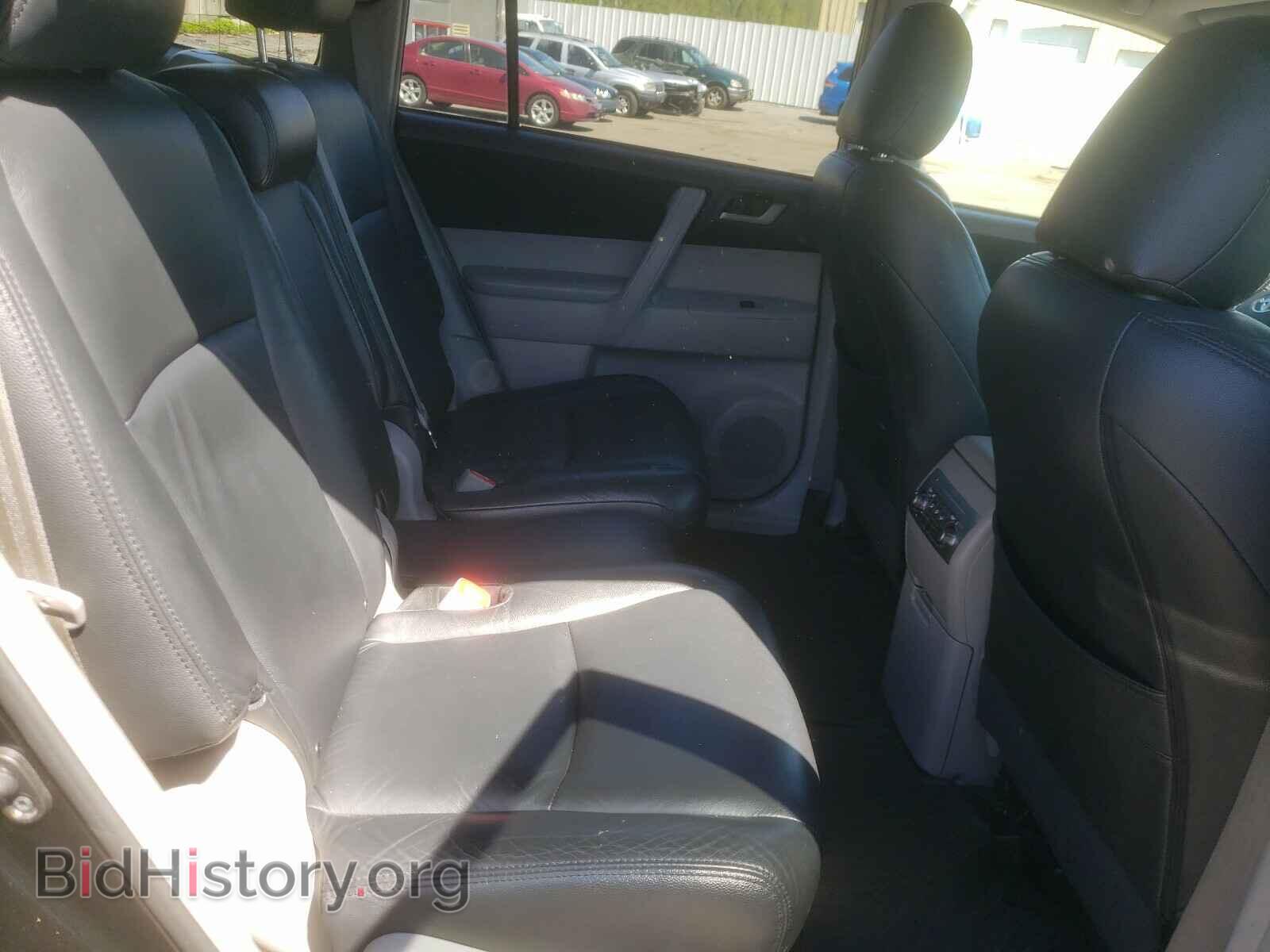 2013 TOYOTA HIGHLANDER - VIN: 5TDBK3EH8DS248891 - Фото 6