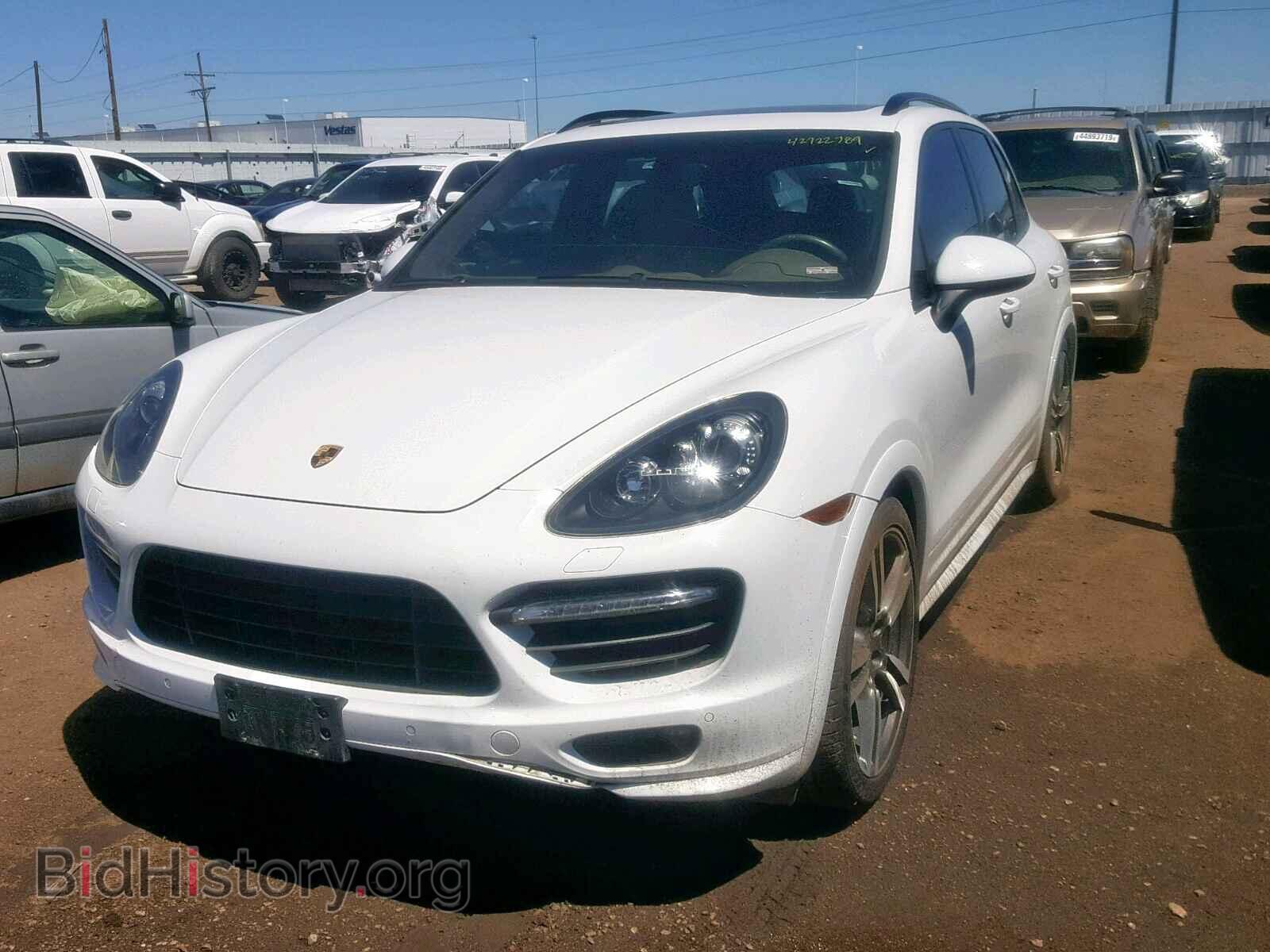 2014 PORSCHE CAYENNE GT - VIN: WP1AD2A22ELA74982 - Фото 2
