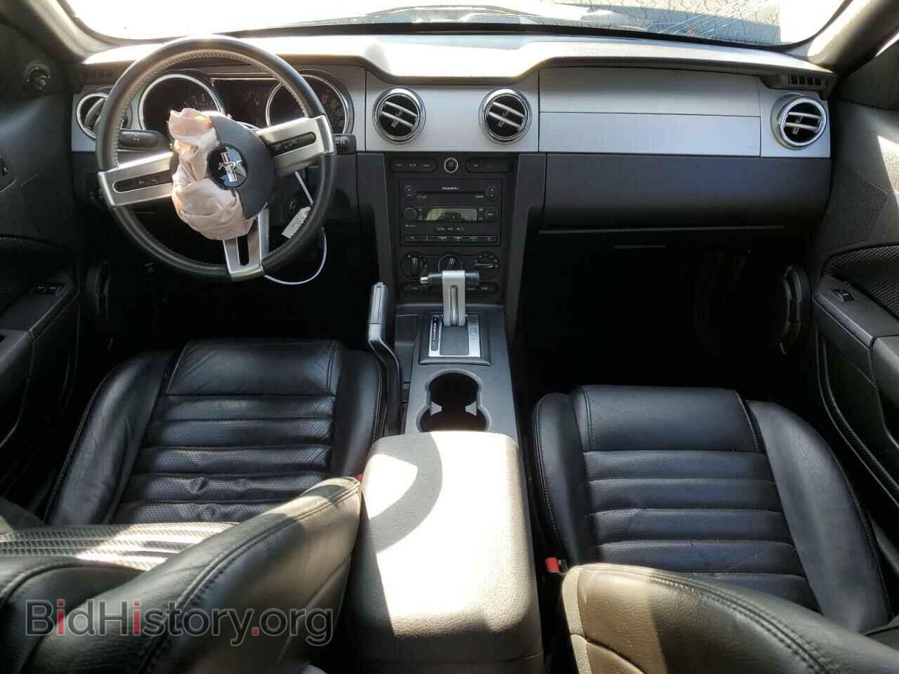 2006 FORD MUSTANG - VIN: 1ZVHT82H165230084 - Фото 8